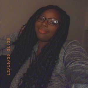 Meet your Posher, Dajanae